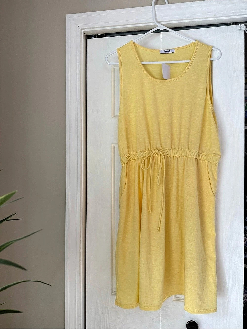 Jenny Boston Mini Sleeveless Dress in Yellow NWT